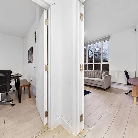 Holiday Home Near Kings Cross Sleep 12 Sp7 Londra Esterno foto