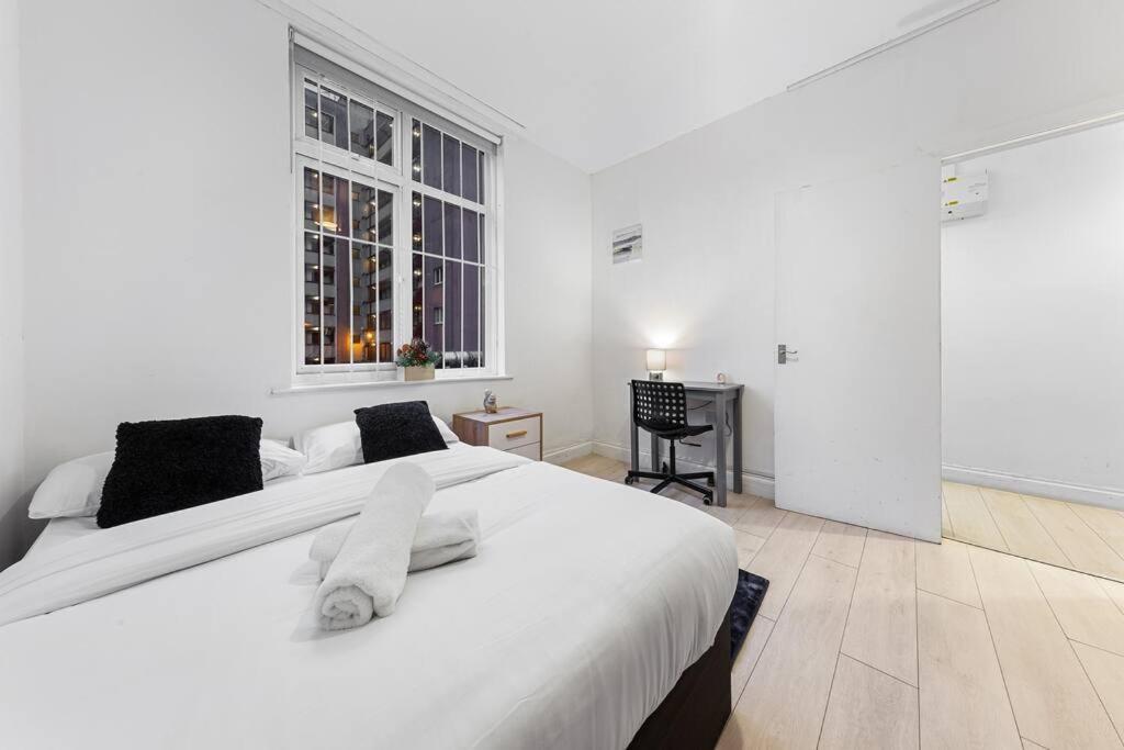 Holiday Home Near Kings Cross Sleep 12 Sp7 Londra Esterno foto